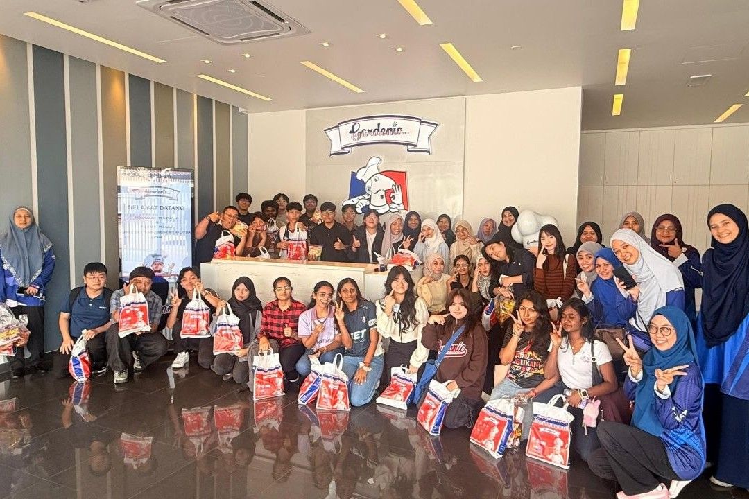 Program Lawatan Sambil Belajar ke Kilang Gardenia Bakeries (KL) Sdn Bhd