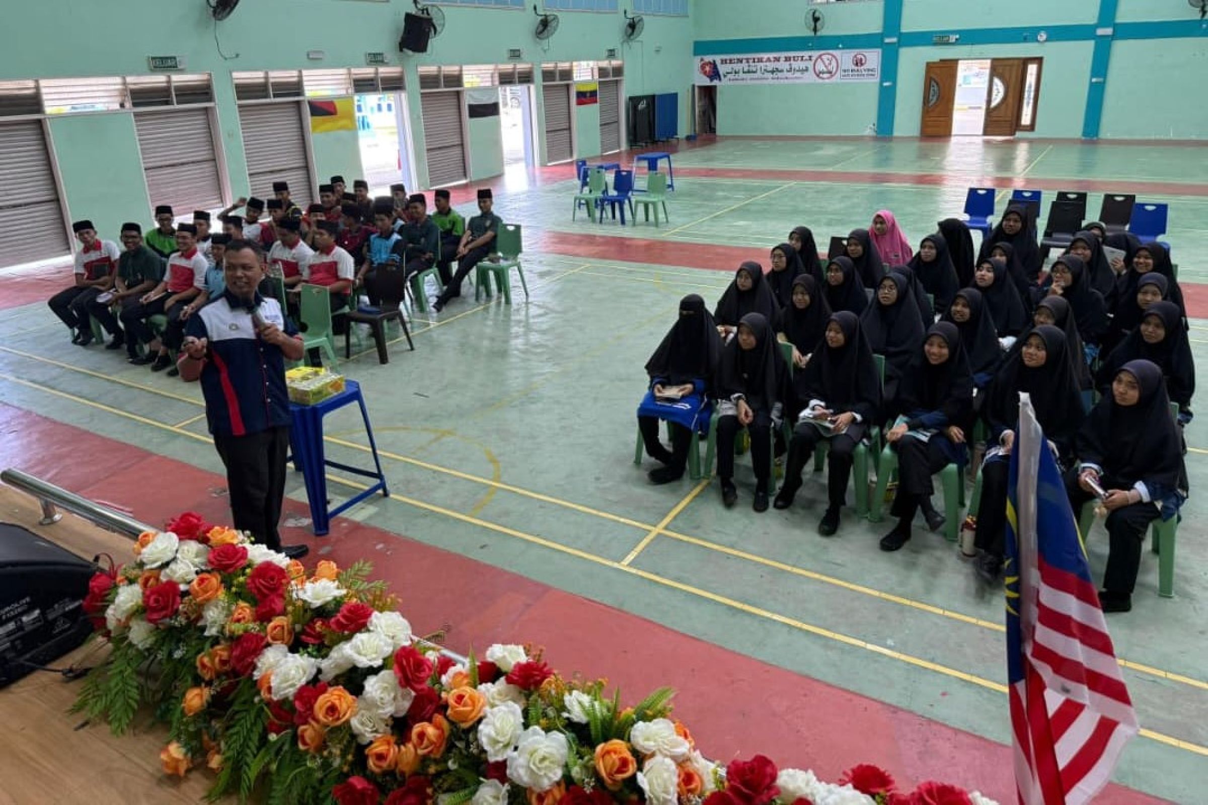 UTHM Tingkatkan Motivasi Pelajar SPM di SMA Lughatul Quran